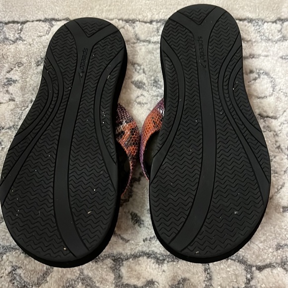 Speedo purple and orange snakeskin print flip flop padded sandal - Picture 11 of 17